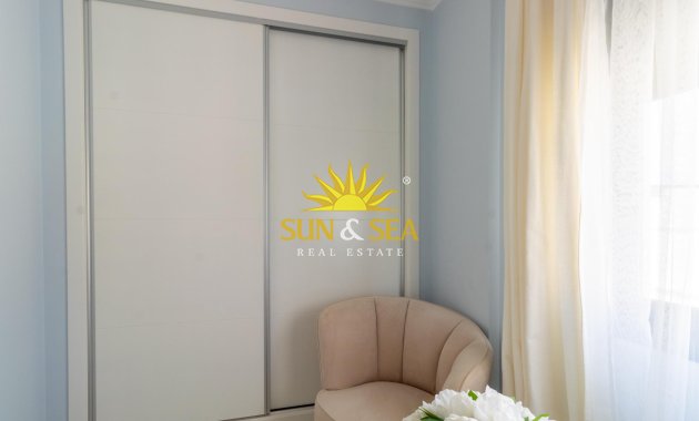 Reventa - Villa / Semi separado - Orihuela Costa - Lomas de Cabo Roig