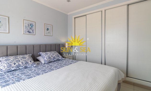 Reventa - Villa / Semi separado - Orihuela Costa - Lomas de Cabo Roig
