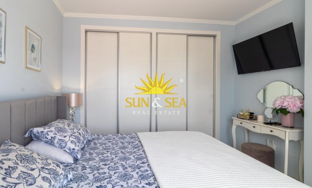 Reventa - Villa / Semi separado - Orihuela Costa - Lomas de Cabo Roig