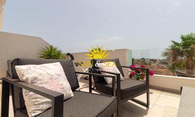 Reventa - Villa / Semi separado - Orihuela Costa - Lomas de Cabo Roig