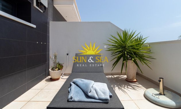 Reventa - Villa / Semi separado - Orihuela Costa - Lomas de Cabo Roig