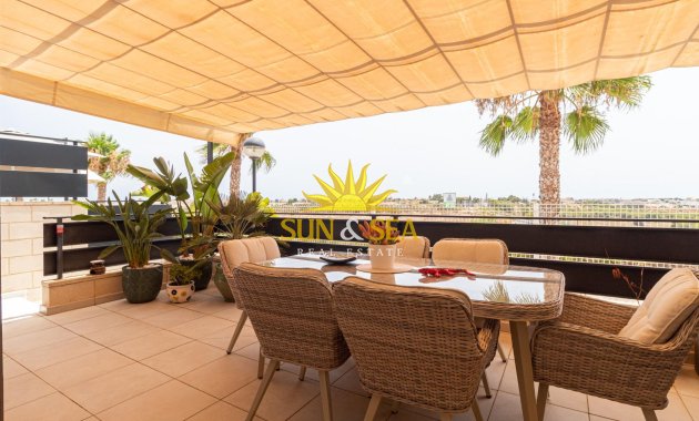 Reventa - Villa / Semi separado - Orihuela Costa - Lomas de Cabo Roig