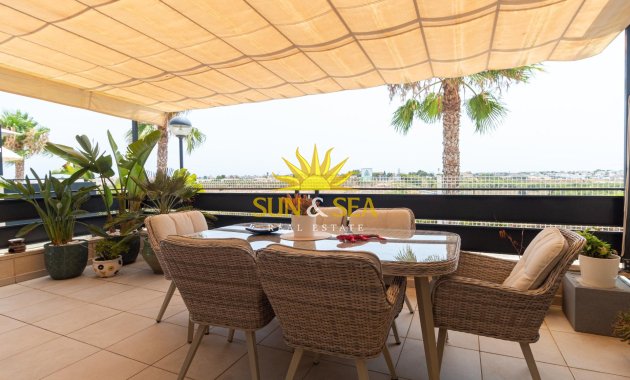Reventa - Villa / Semi separado - Orihuela Costa - Lomas de Cabo Roig