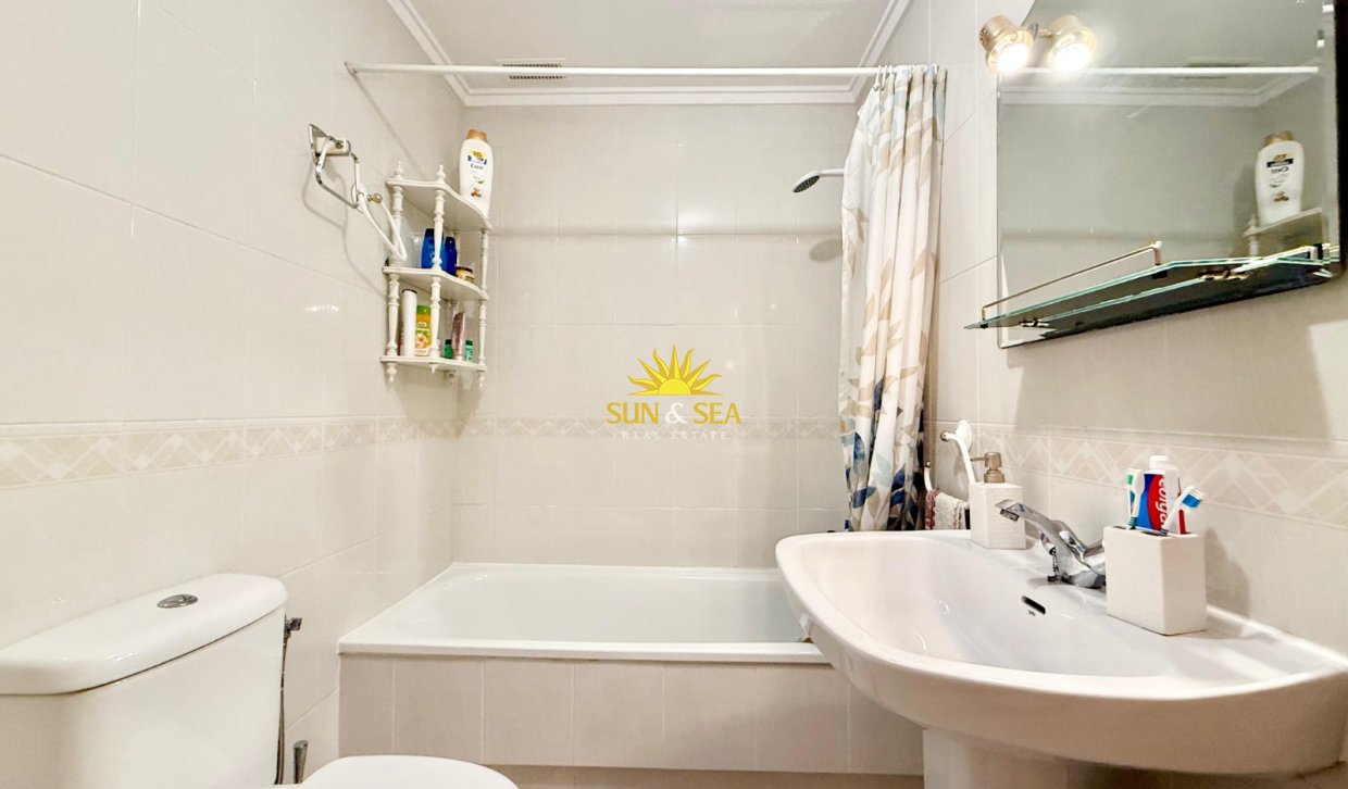 Alquiler a largo plazo - Apartamento - Torrevieja - torrevieja