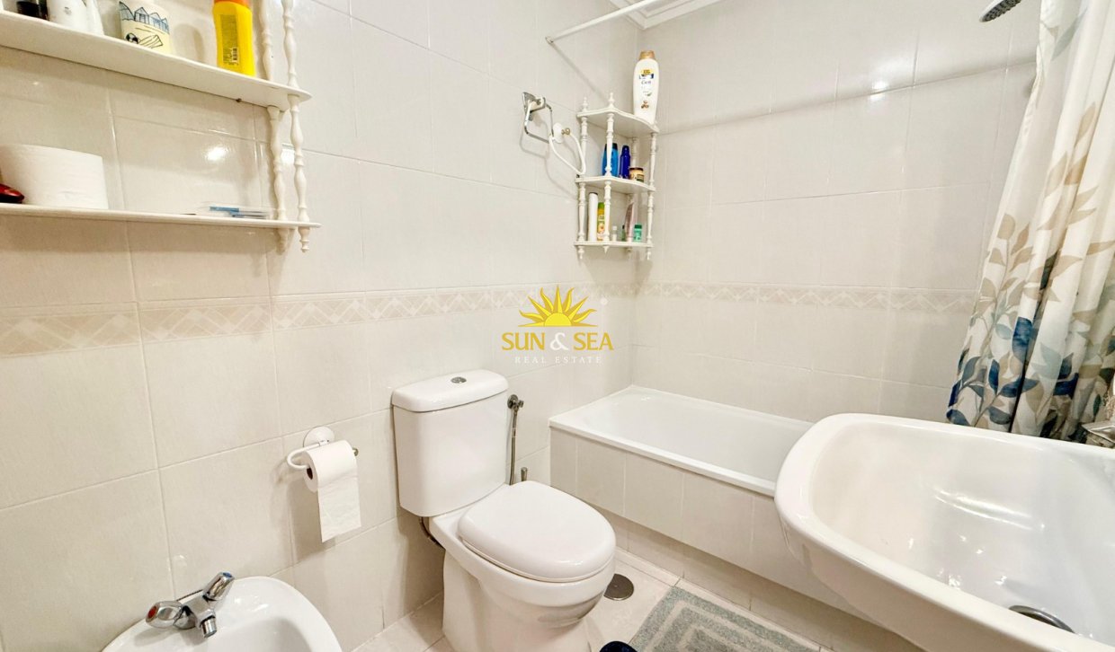 Alquiler a largo plazo - Apartamento - Torrevieja - torrevieja
