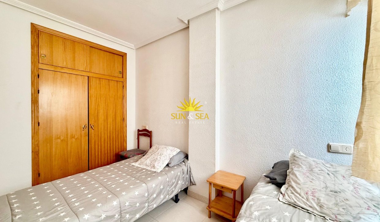 Alquiler a largo plazo - Apartamento - Torrevieja - torrevieja