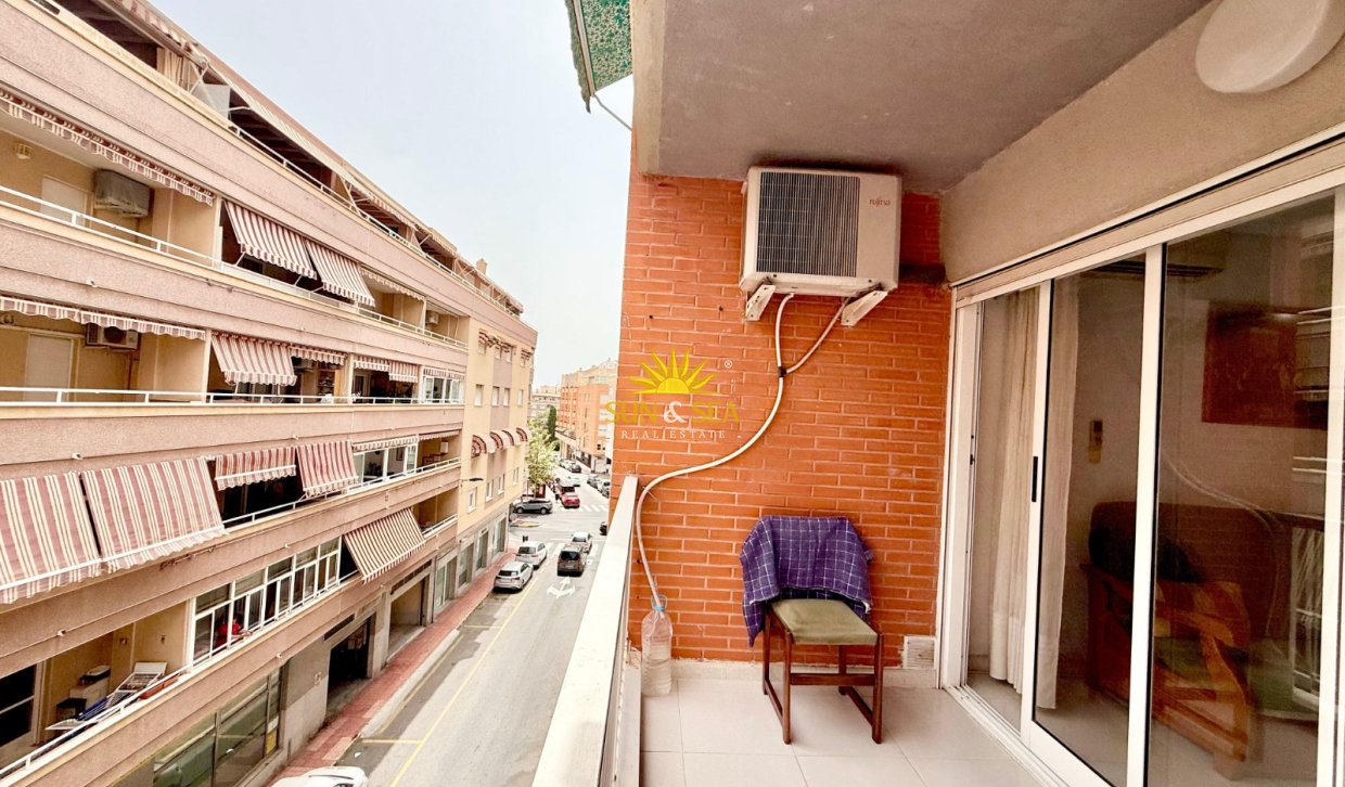 Alquiler a largo plazo - Apartamento - Torrevieja - torrevieja
