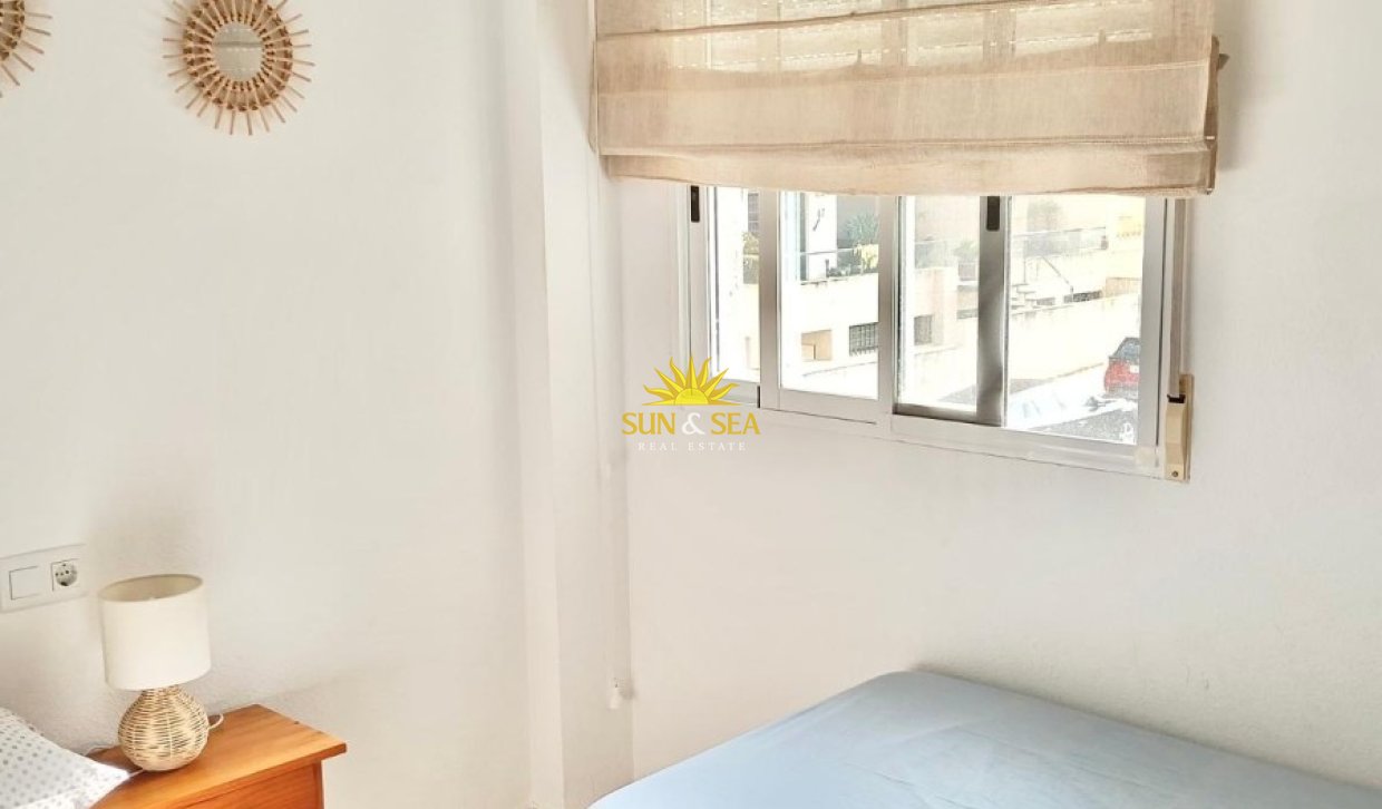 Alquiler a largo plazo - Apartamento - Guardamar del Segura - guardamar del segura