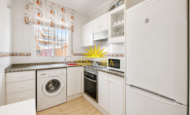 Alquiler a largo plazo - Apartamento - Orihuela Costa - Dehesa de campoamor