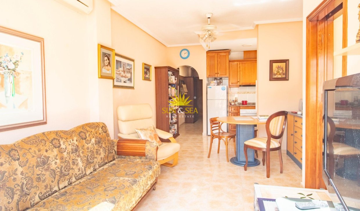 Reventa - Atico - Torrevieja - Centro