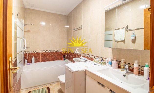 Reventa - Atico - Torrevieja - Centro
