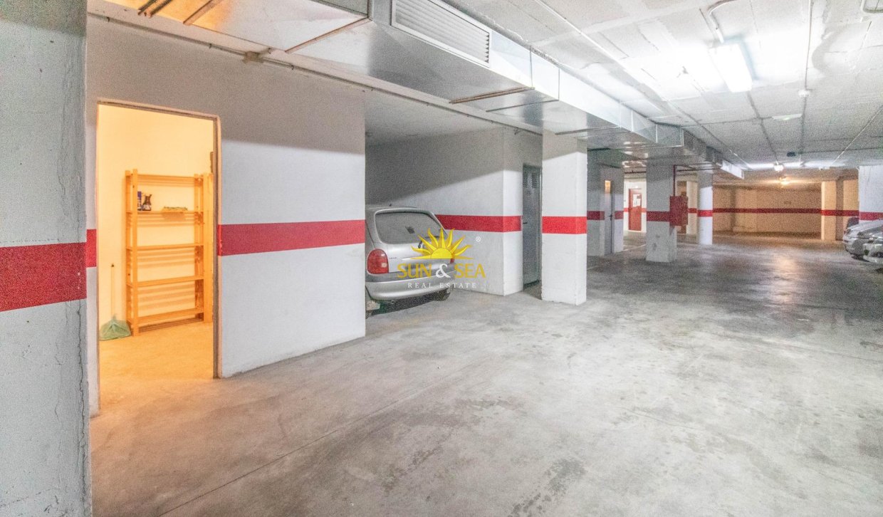 Reventa - Atico - Torrevieja - Centro