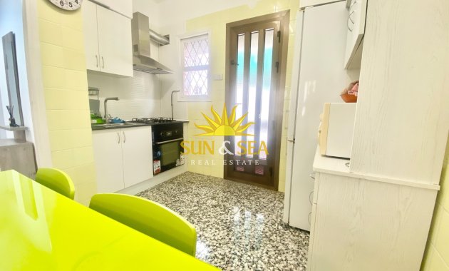 Alquiler a largo plazo - Apartamento - Alicante (Alacant)