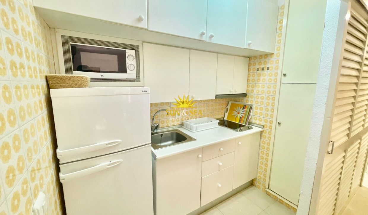 Alquiler de invierno - Estudio - Orihuela Costa - Dehesa de campoamor