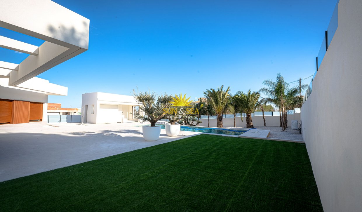 Obra nueva - Chalet - Ciudad quesada