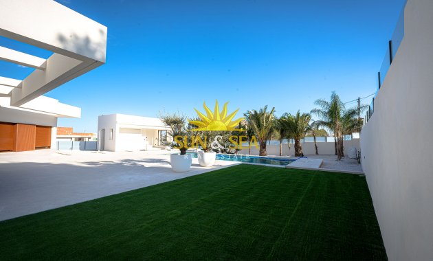 Obra nueva - Chalet - Ciudad quesada