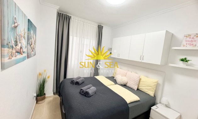 Alquiler a largo plazo - Apartamento - Torrevieja - torrevieja