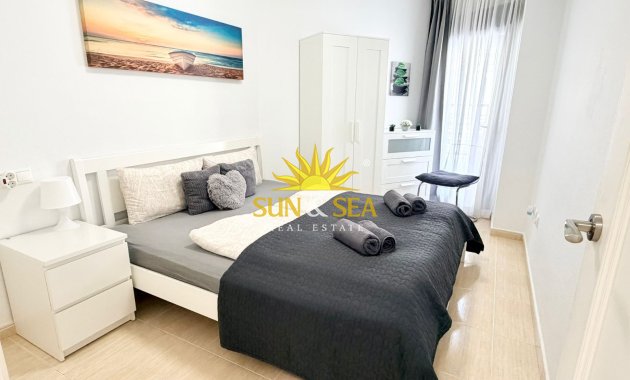 Alquiler a largo plazo - Apartamento - Torrevieja - torrevieja