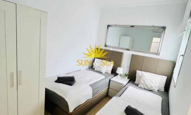 Alquiler a largo plazo - Apartamento - Torrevieja - torrevieja