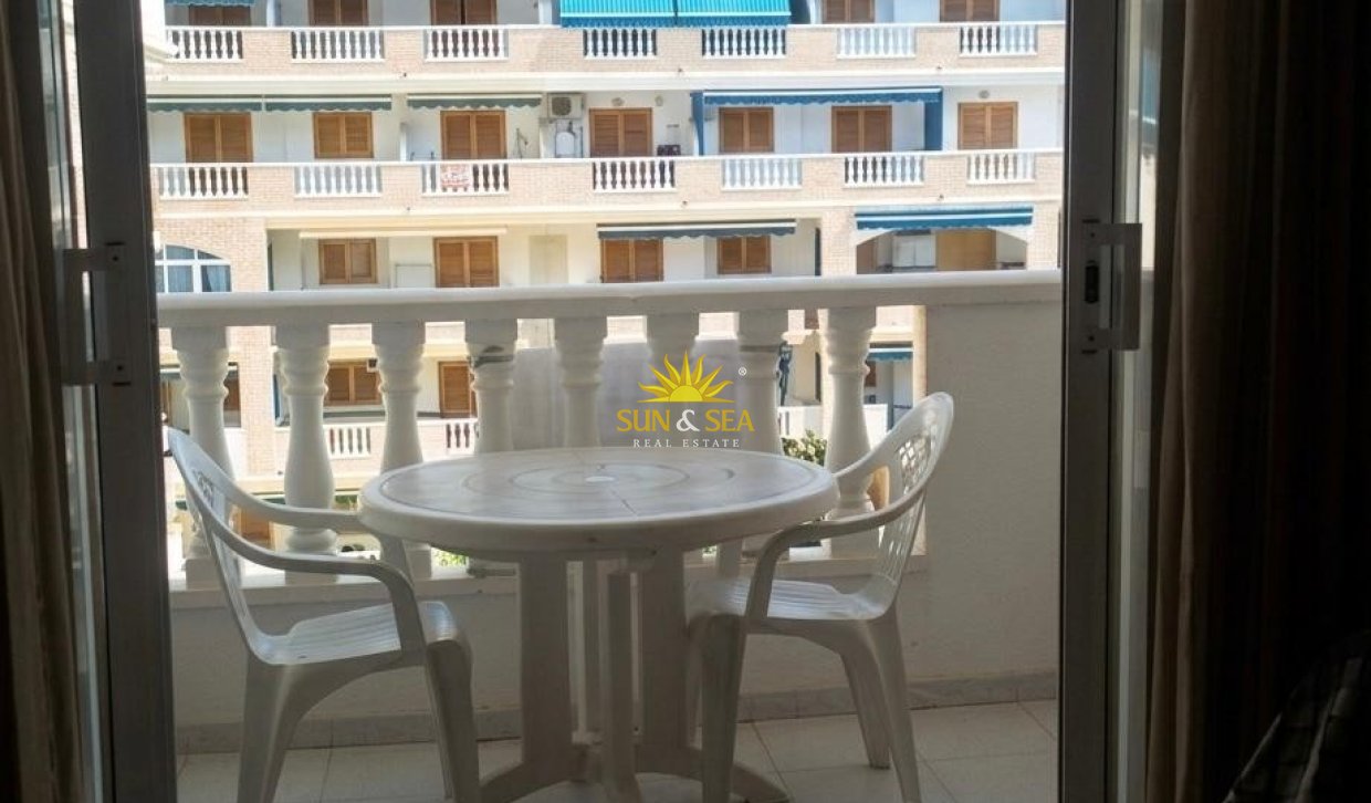 Alquiler a largo plazo - Apartamento - Torrevieja - torrevieja