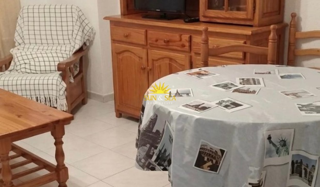 Alquiler a largo plazo - Apartamento - Torrevieja - torrevieja
