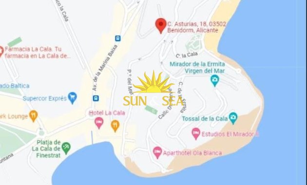 Alquiler a largo plazo - Chalet - Benidorm - Playa Poniente