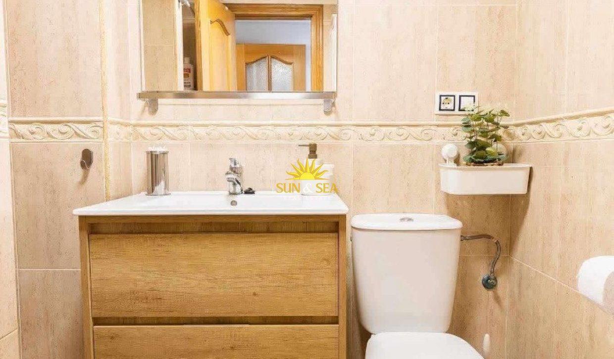 Alquiler a largo plazo - Apartamento - Torrevieja - torrevieja