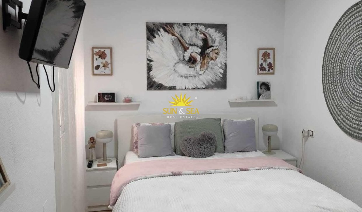 Alquiler a largo plazo - Apartamento - Torrevieja - torrevieja