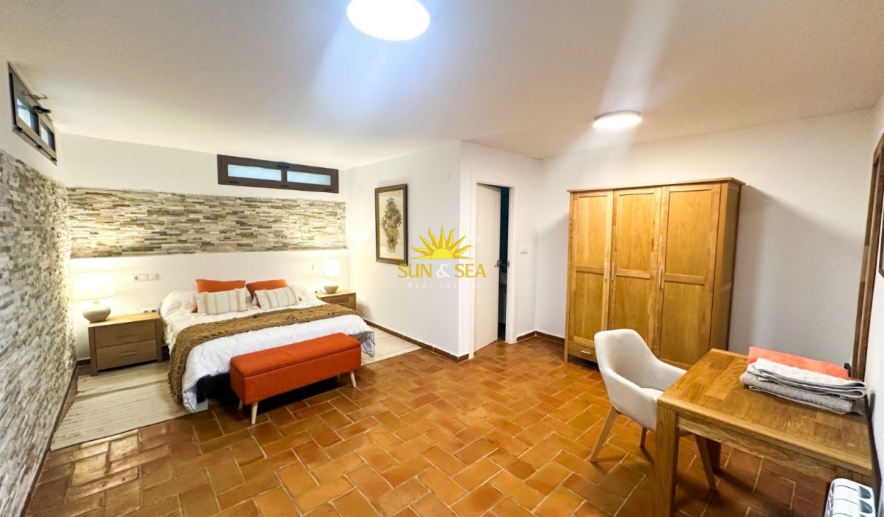Reventa - Villa Independiente - Orihuela Costa