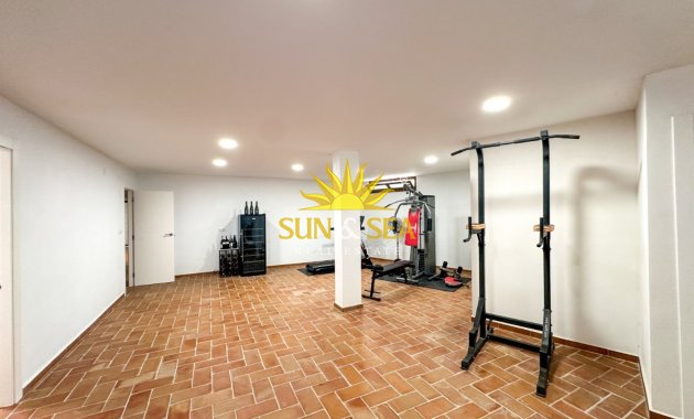 Reventa - Villa Independiente - Orihuela Costa