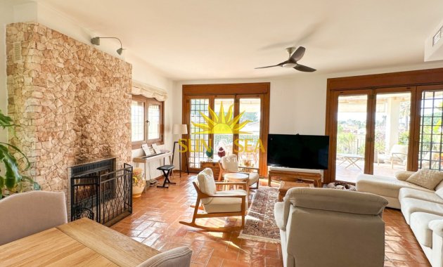 Reventa - Villa Independiente - Orihuela Costa