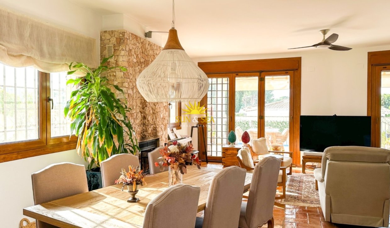 Reventa - Villa Independiente - Orihuela Costa