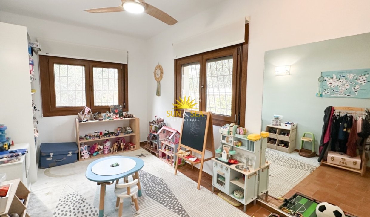 Reventa - Villa Independiente - Orihuela Costa