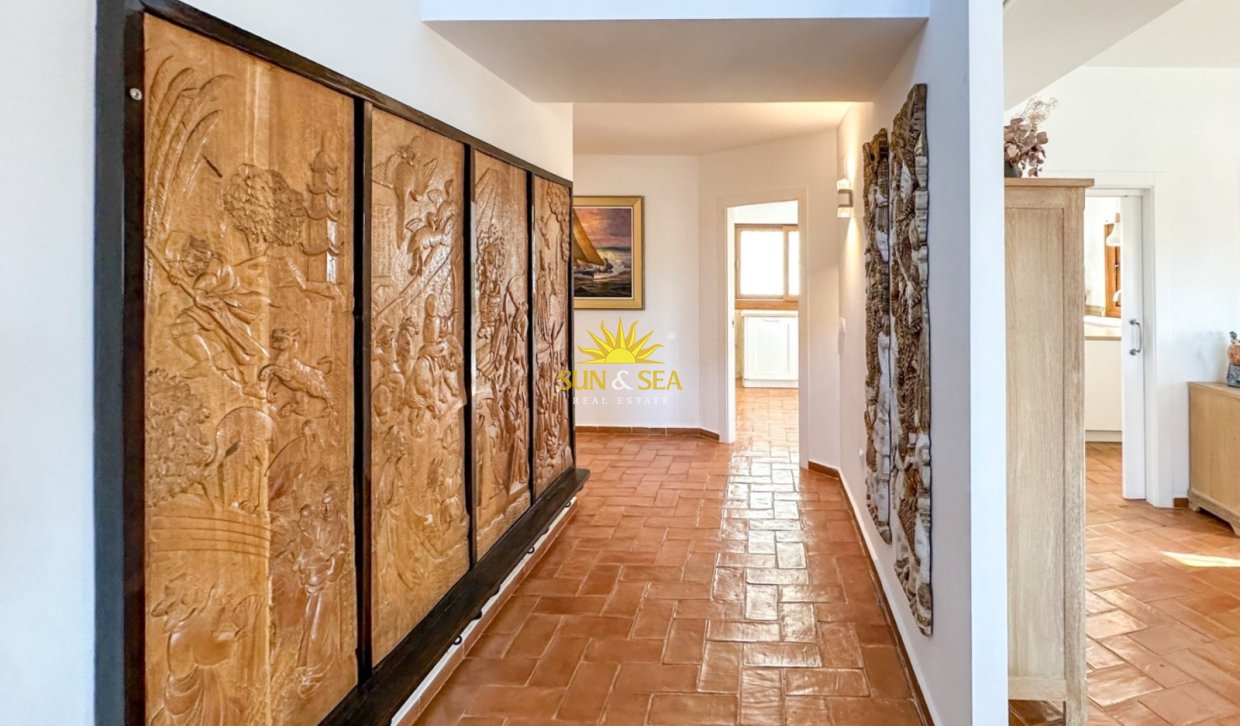 Reventa - Villa Independiente - Orihuela Costa