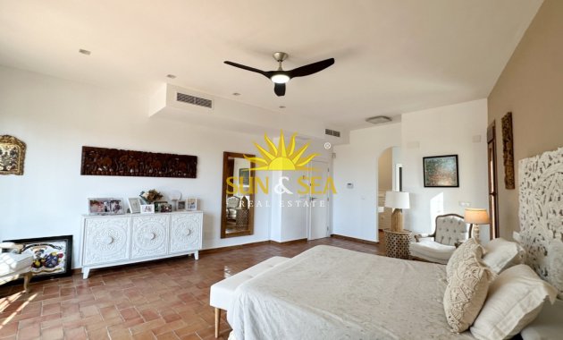 Reventa - Villa Independiente - Orihuela Costa