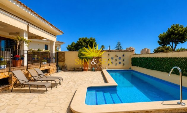 Reventa - Villa Independiente - Orihuela Costa