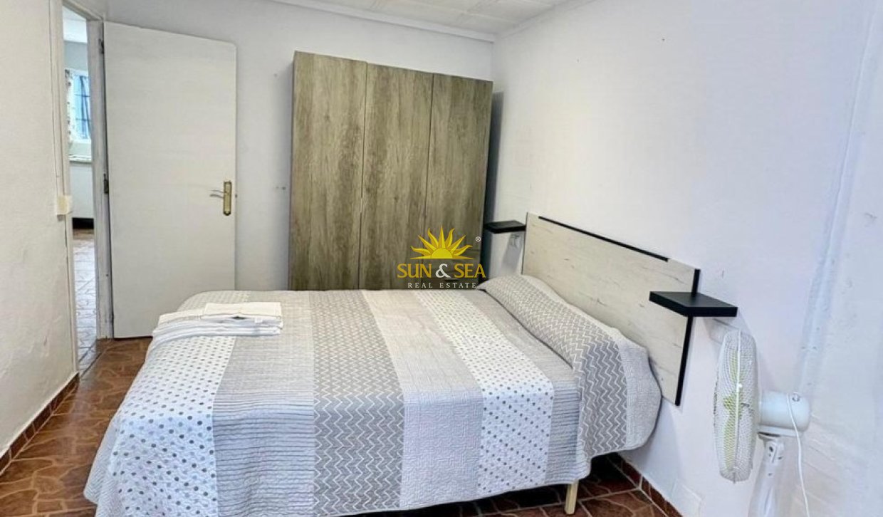 Alquiler a largo plazo - Ground Floor - Torrevieja - Torretas