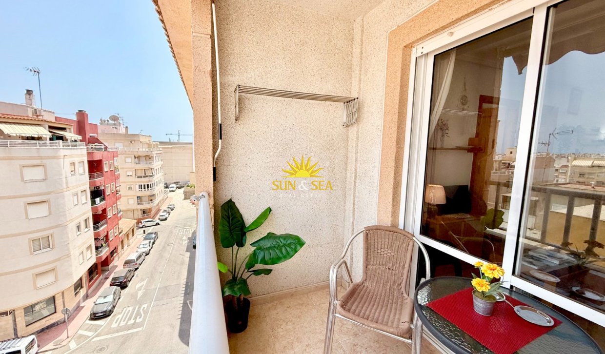 Herverkoop - Appartement - Torrevieja - El molino