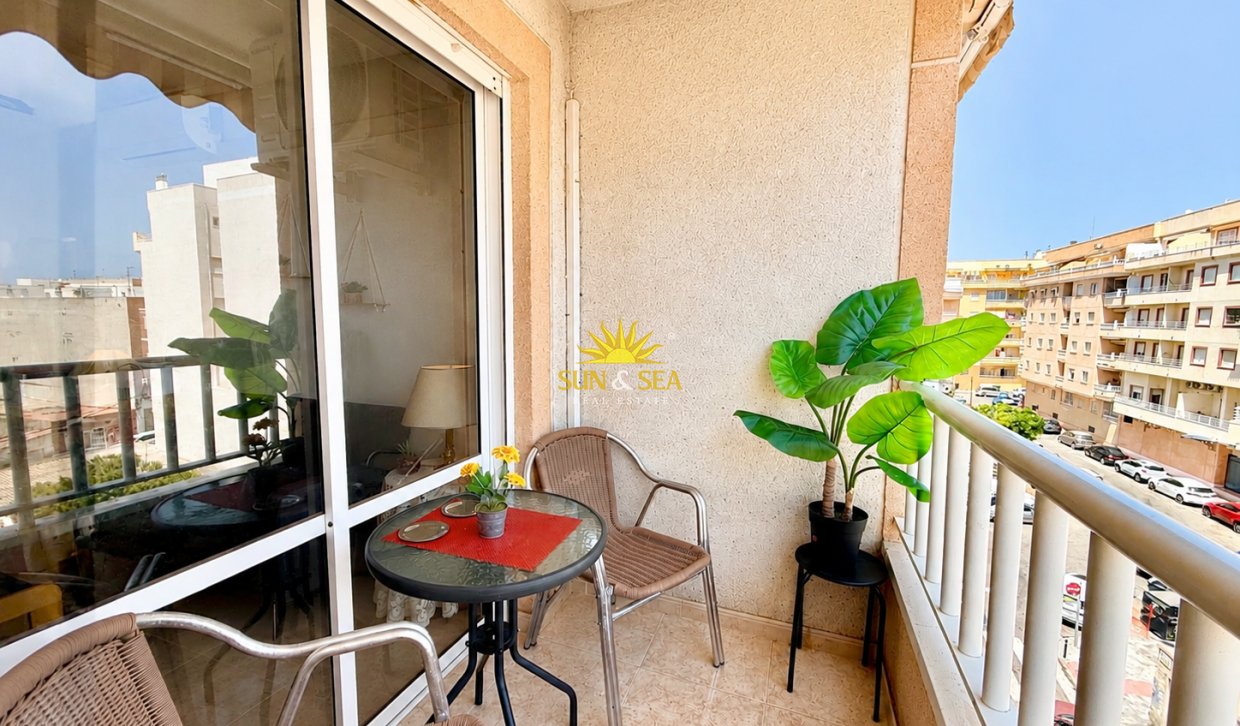 Herverkoop - Appartement - Torrevieja - El molino