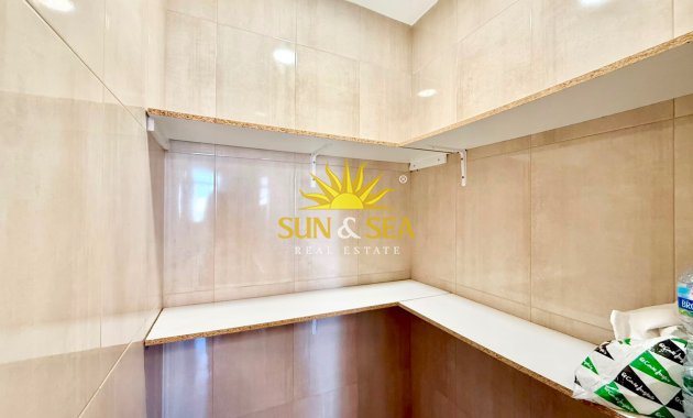 Location à long terme - Appartement - Alicante (Alacant)