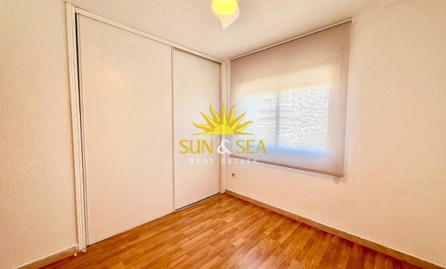 Location à long terme - Appartement - Alicante (Alacant)
