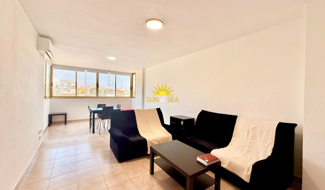 Location à long terme - Appartement - Alicante (Alacant)