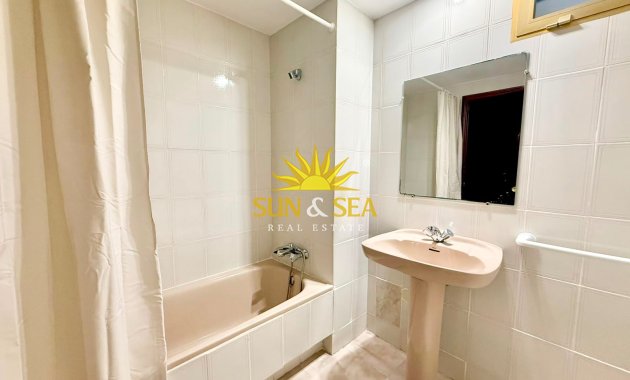 Location à long terme - Appartement - Alicante (Alacant)