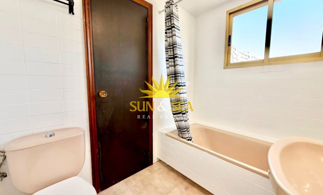 Location à long terme - Appartement - Alicante (Alacant)