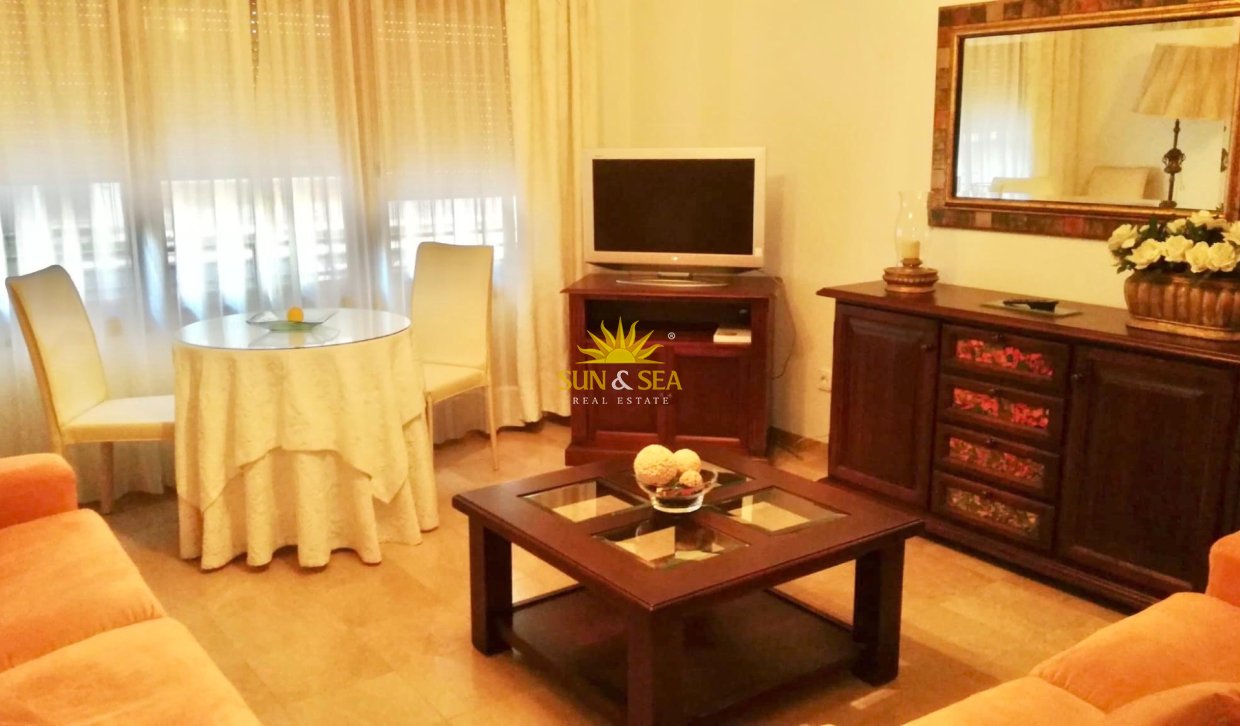 Location à long terme - Appartement - Alicante (Alacant)