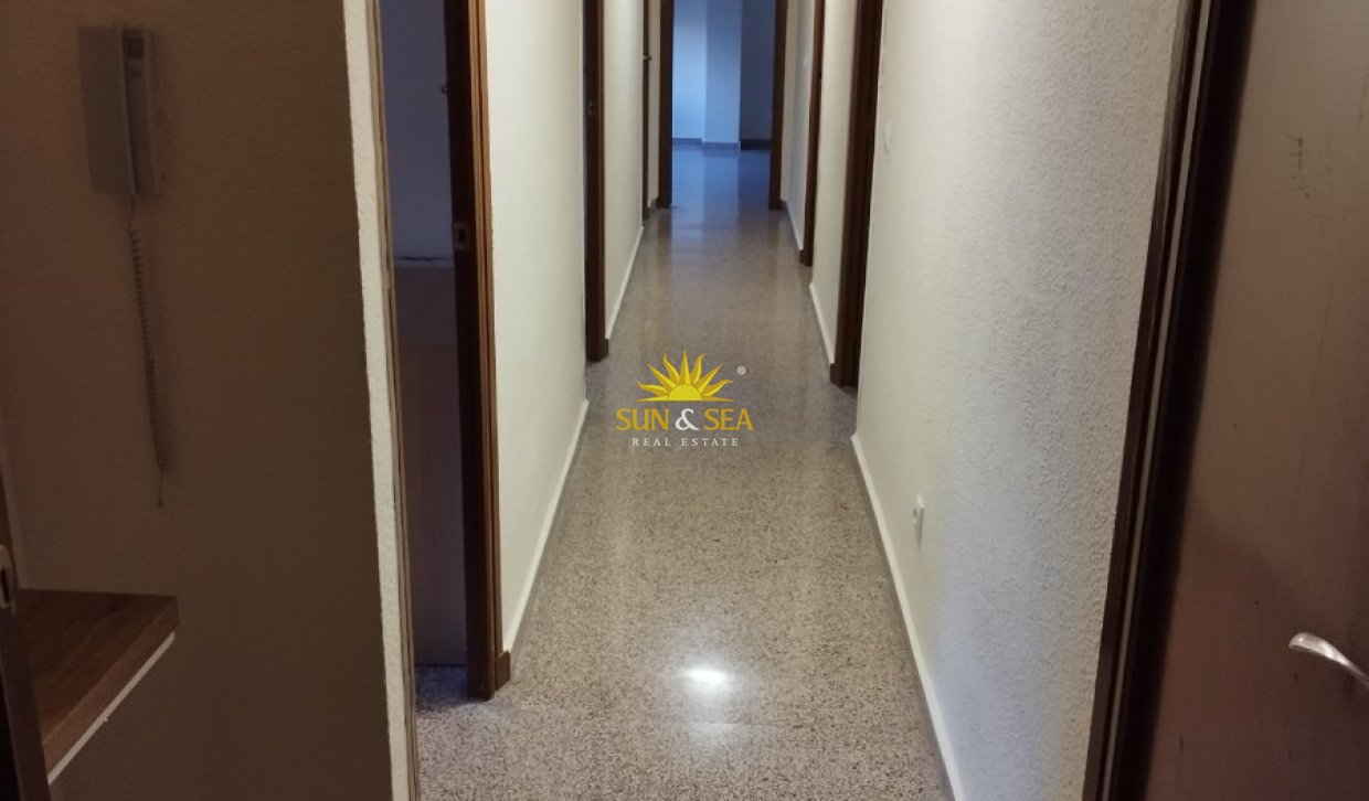 Location à long terme - Appartement - Almoradí