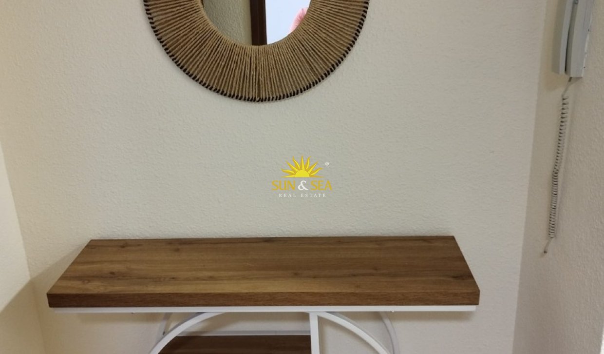 Location à long terme - Appartement - Almoradí