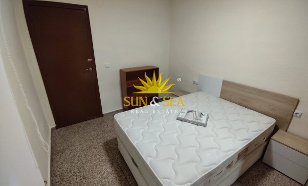 Location à long terme - Appartement - Almoradí