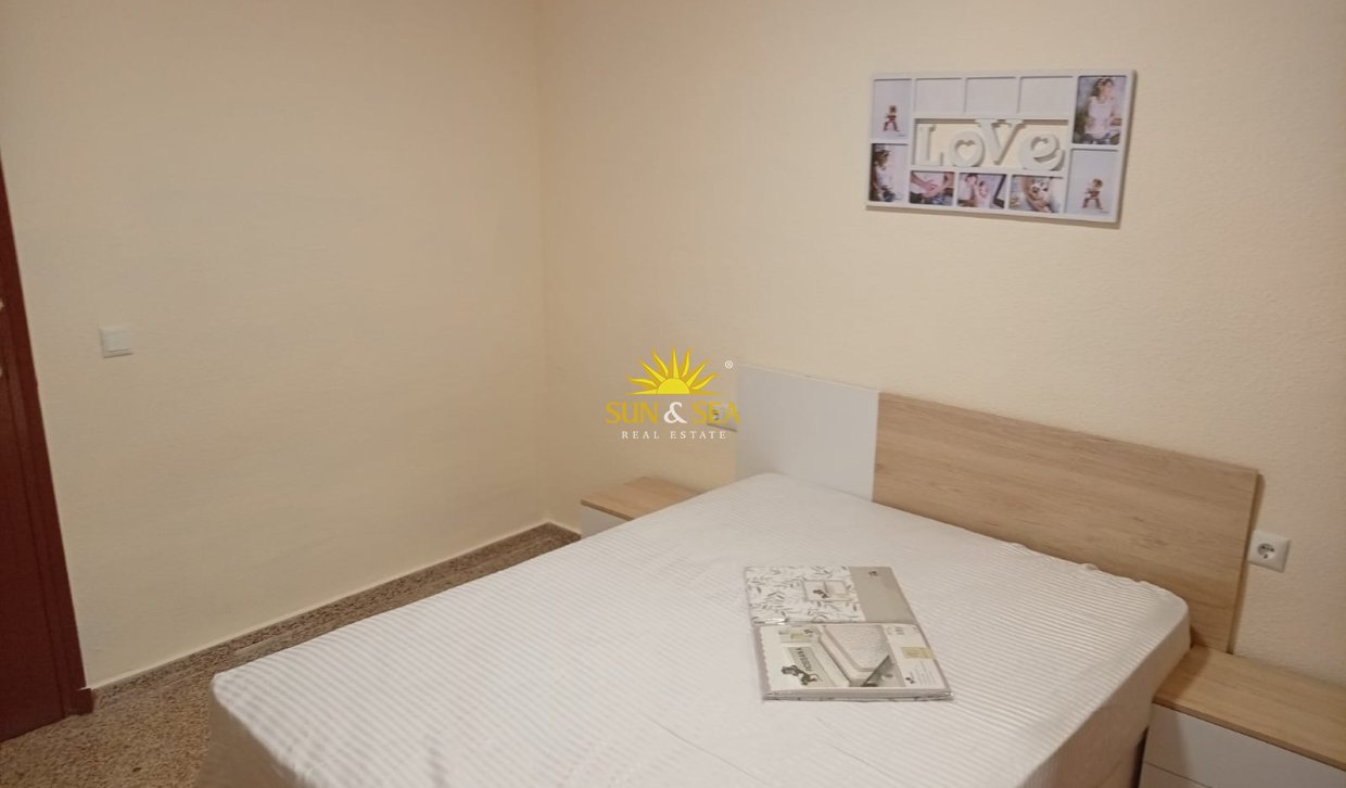 Location à long terme - Appartement - Almoradí