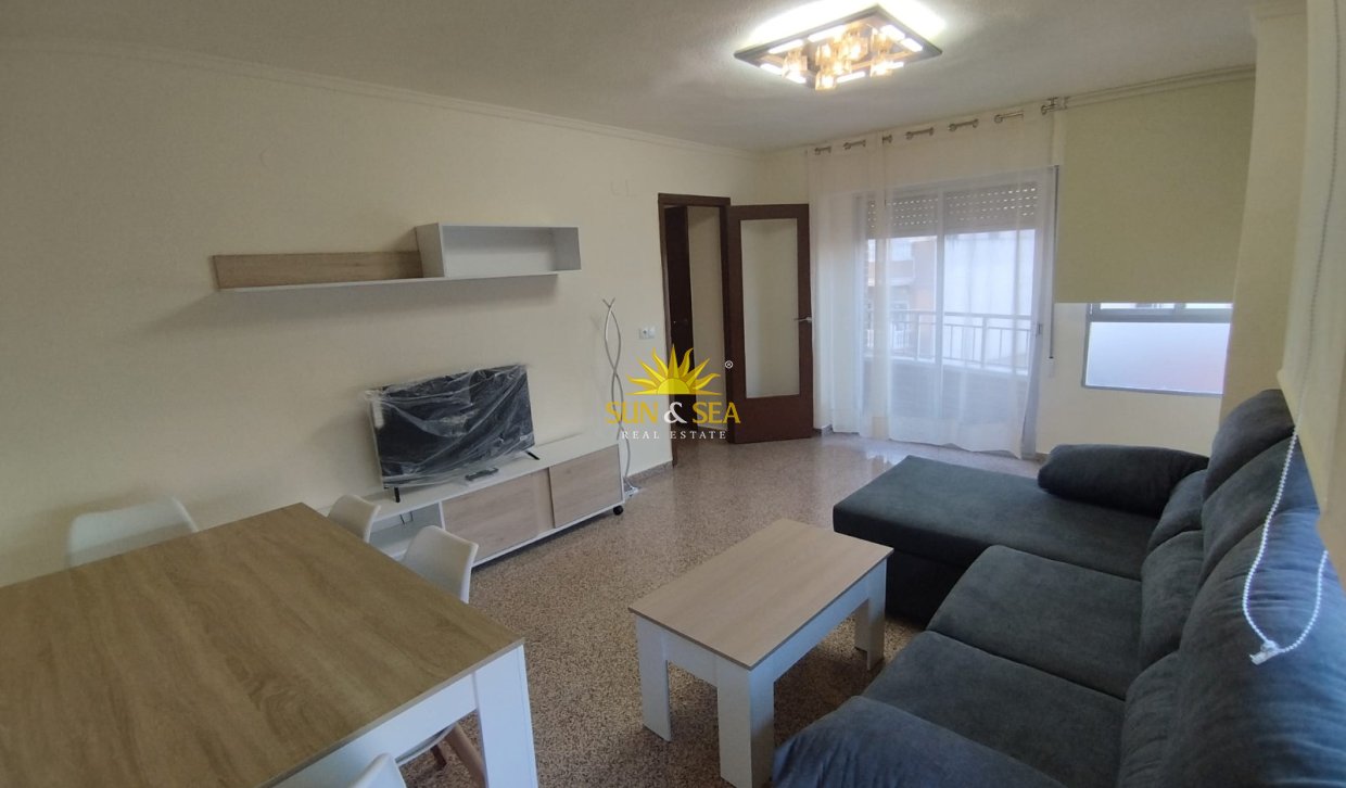 Location à long terme - Appartement - Almoradí